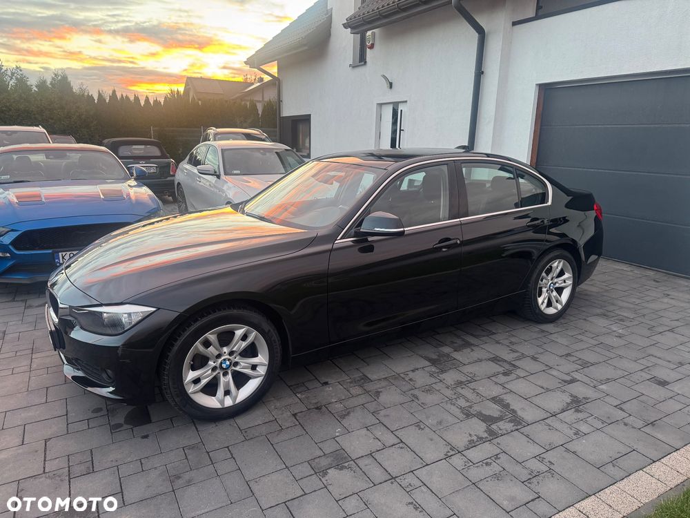 BMW Seria 3 - 12