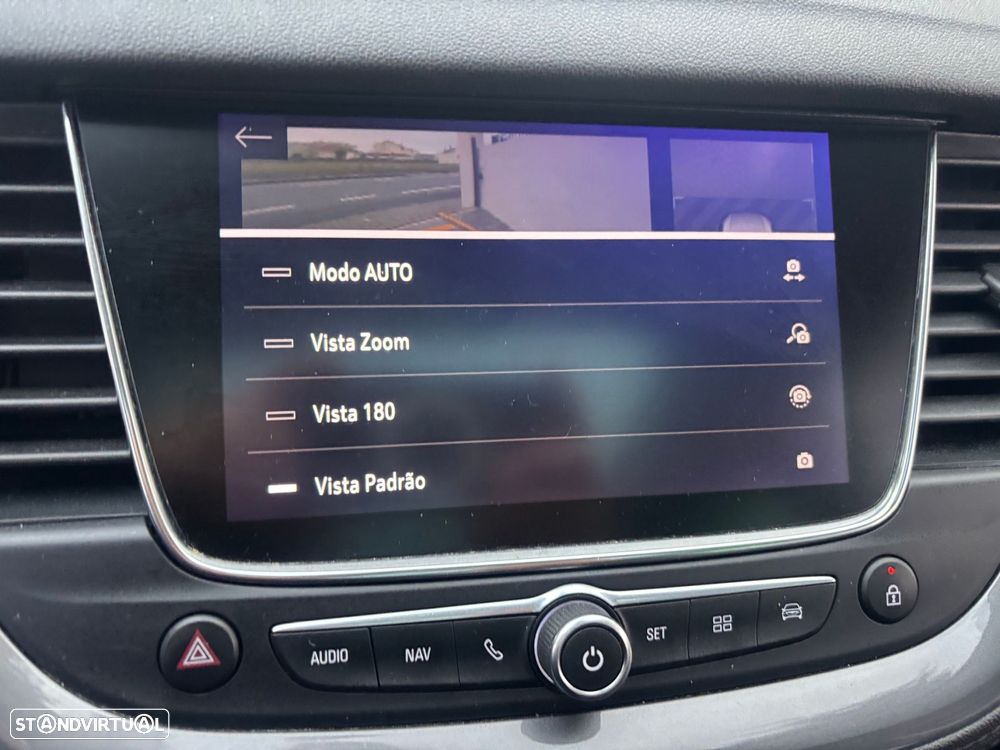 Opel Grandland X 1.2 T Design & Tech AT - 6