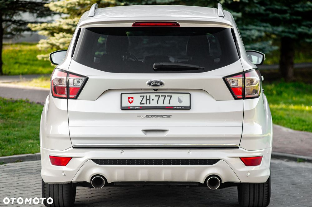 Ford Kuga 2.0 TDCi 4x4 Vignale - 14