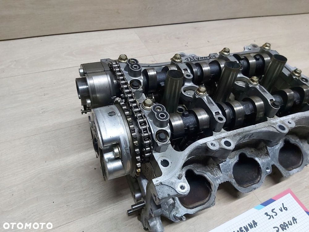 TOYOTA Sienna 3,5 v6 2GR Głowica prawa wałek rozrządu 06 - 16 rok - 16