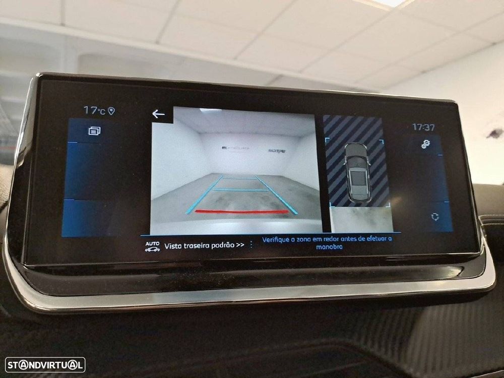 Peugeot 2008 1.2 PureTech GT EAT8 - 24