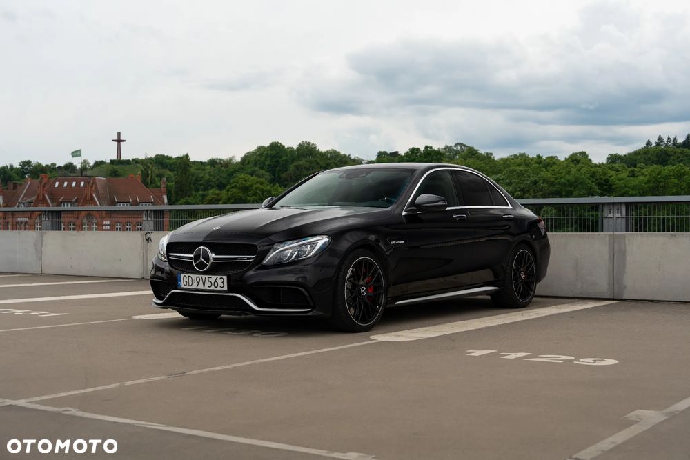 Mercedes-Benz Klasa C AMG 63 S - 9