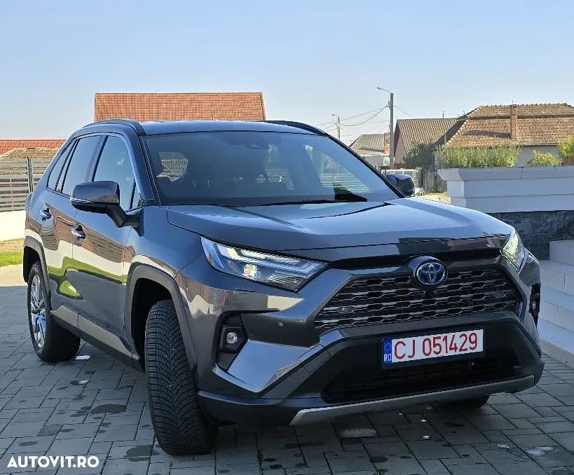 Toyota RAV4 - 7