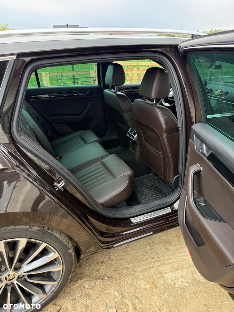 Skoda Superb 2.0 TSI L&K DSG - 9