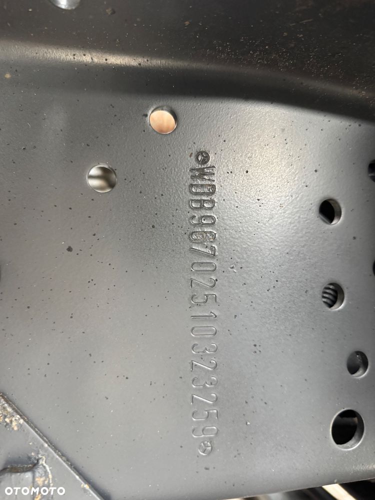 Mercedes-Benz ATEGO - 38