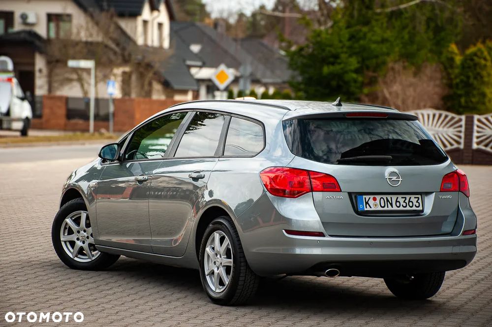 Opel Astra 1.4 Turbo Edition - 13