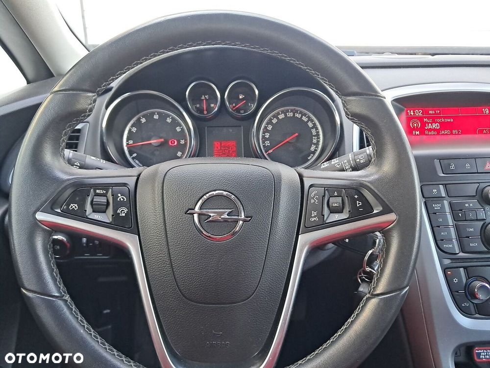 Opel Astra - 16