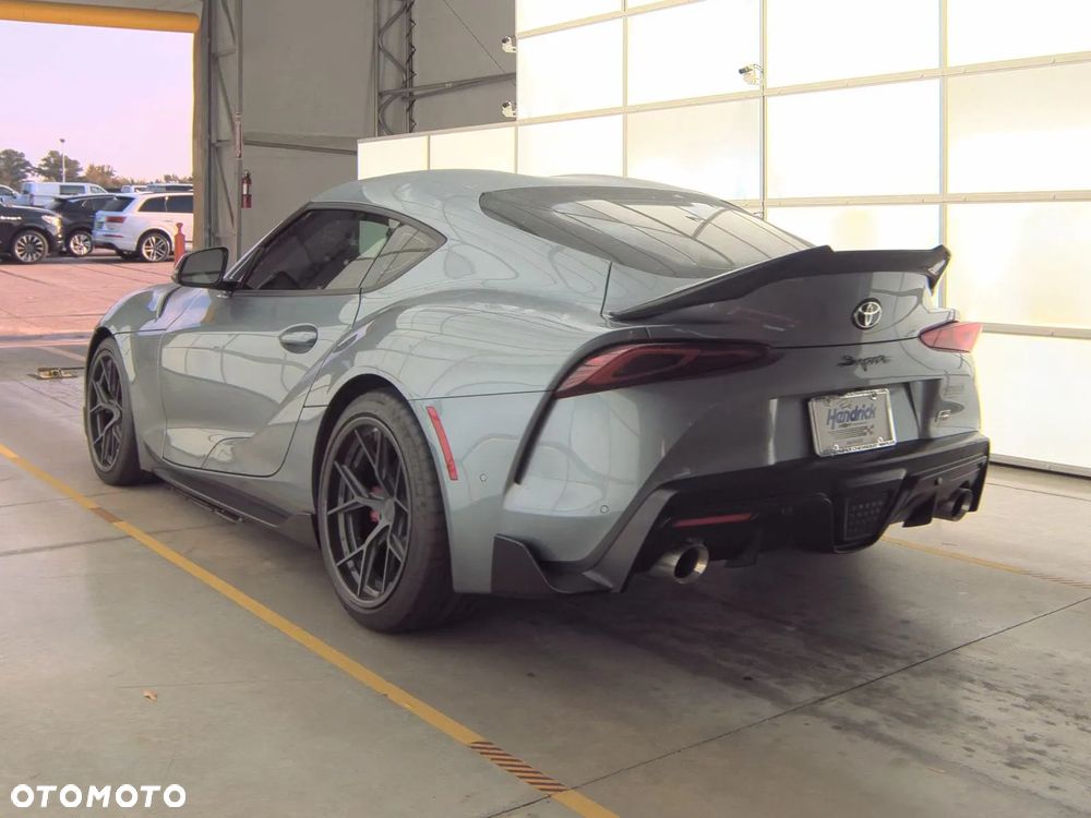 Toyota Supra - 6