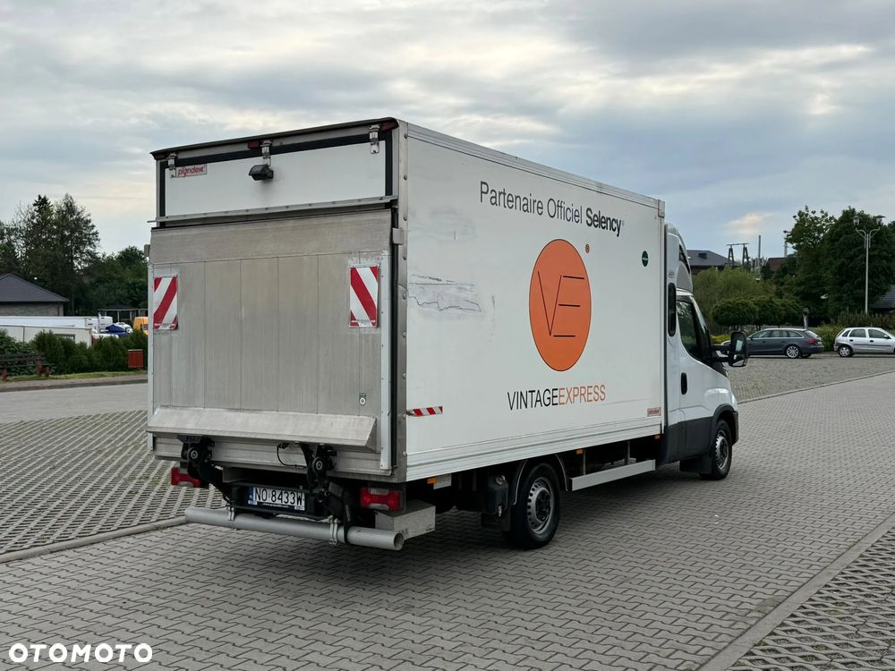 Iveco Daily 3,0 L❗35S18❗Kontener 8EP❗Winda 750KG❗HI-MATIC - 5