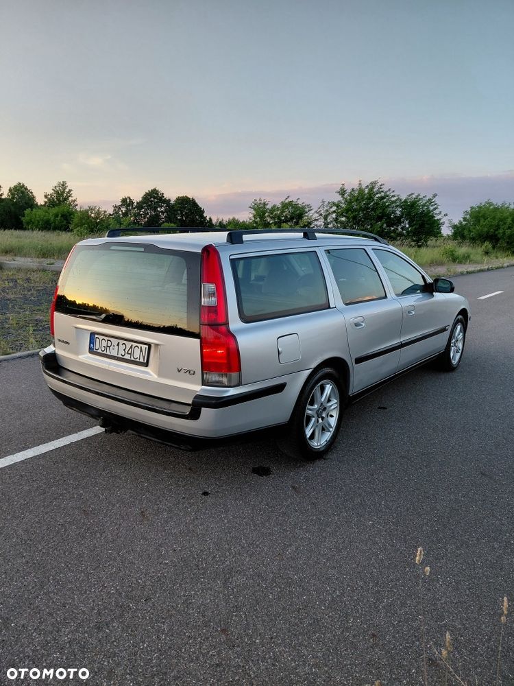 Volvo V70 - 4