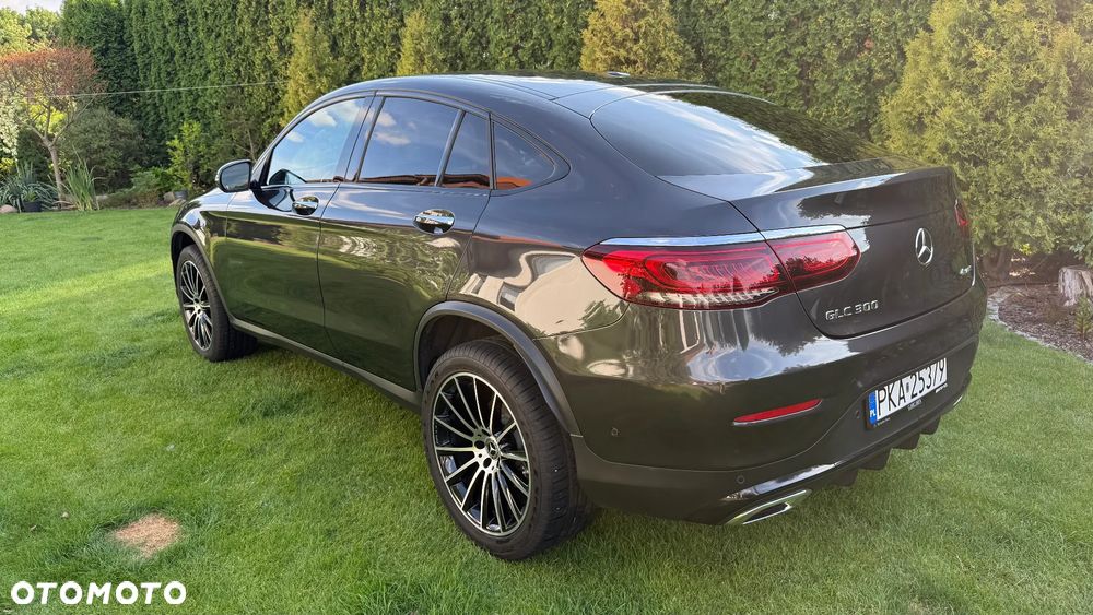 Mercedes-Benz GLC 300 4-Matic - 23