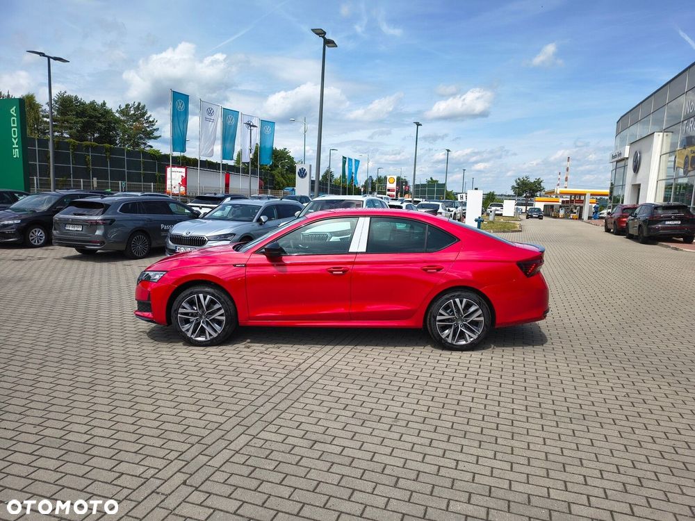 Skoda Octavia 1.5 TSI mHEV Sportline DSG - 5