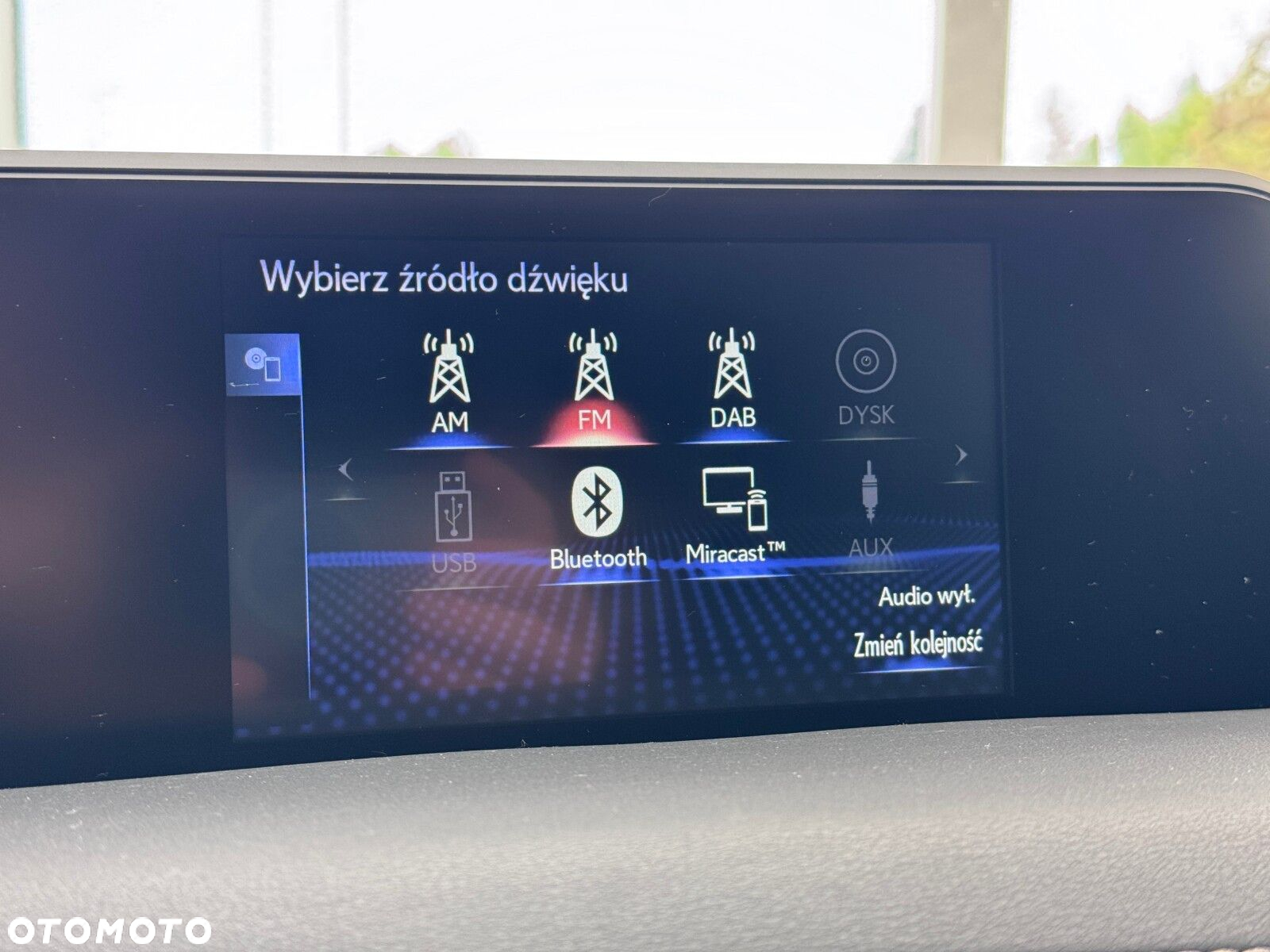 Lexus UX - 37