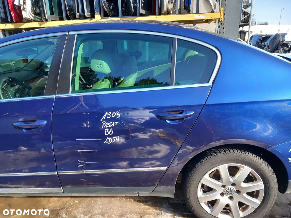 VW PASSAT B6 DRZWI LEWE TYLNE LEWY TYŁ SEDAN KOLOR: LD5Q - 1