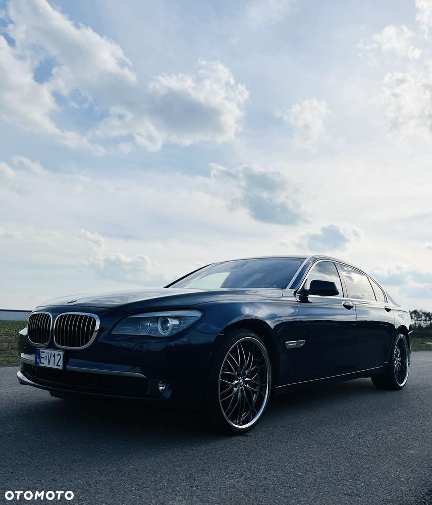 BMW Seria 7 760Li - 4