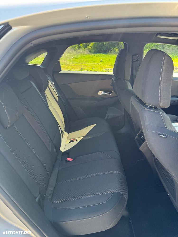 DS Automobiles DS 7 Crossback - 14