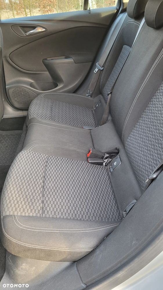 Opel Astra 1.6 CDTI Enjoy - 14