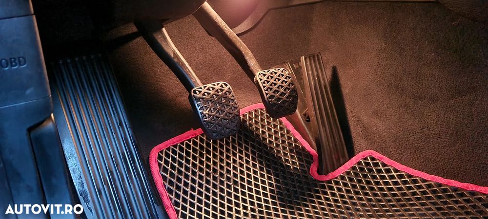 BMW Seria 1 116i - 39