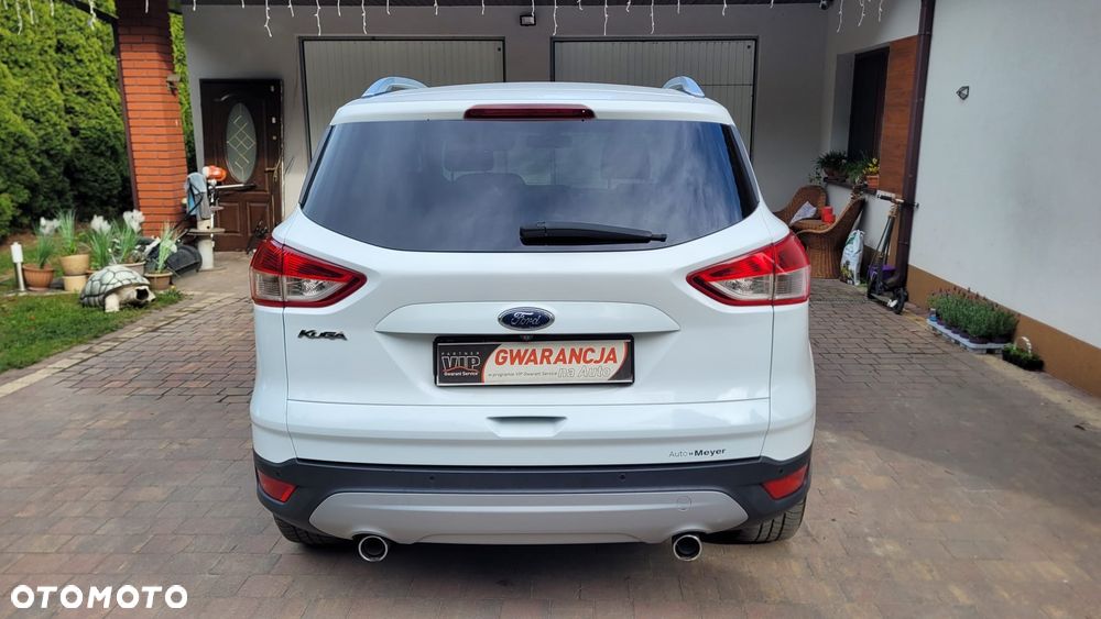 Ford Kuga 2.0 TDCi 2x4 Titanium - 6