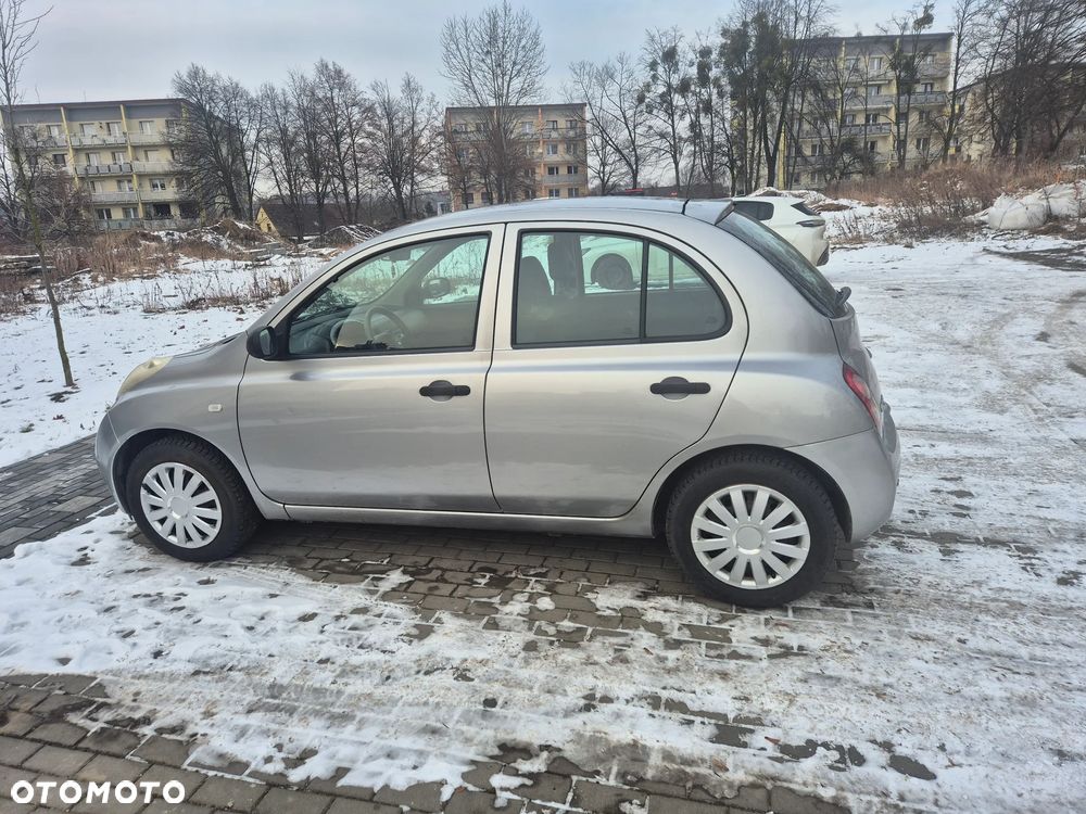 Nissan Micra - 2