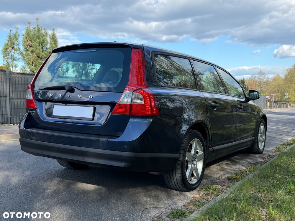 Volvo V70 2.0D Summum - 14
