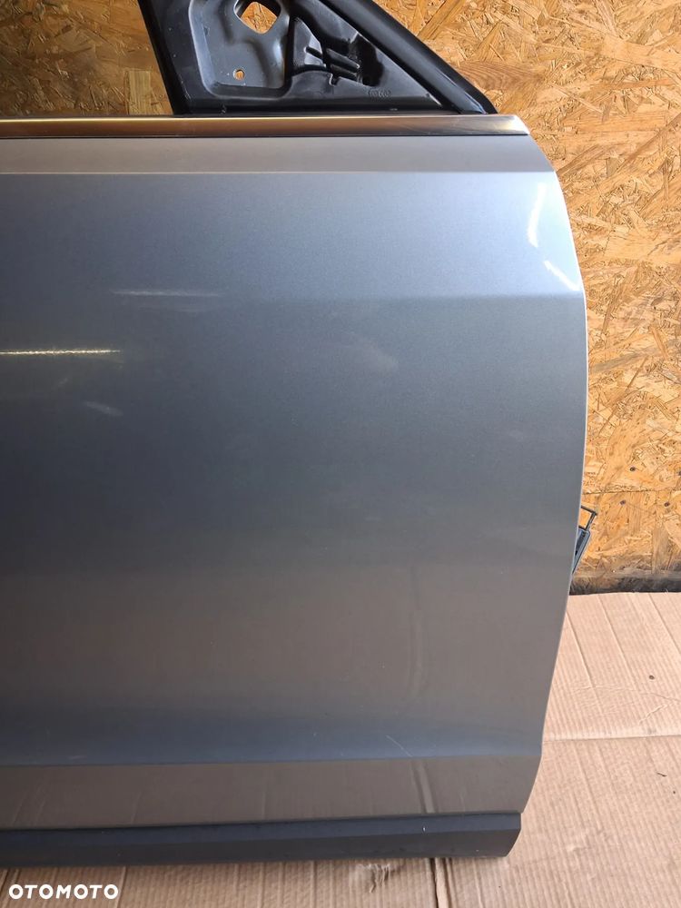 Drzwi prawe przednie Audi Q5 8R - 2