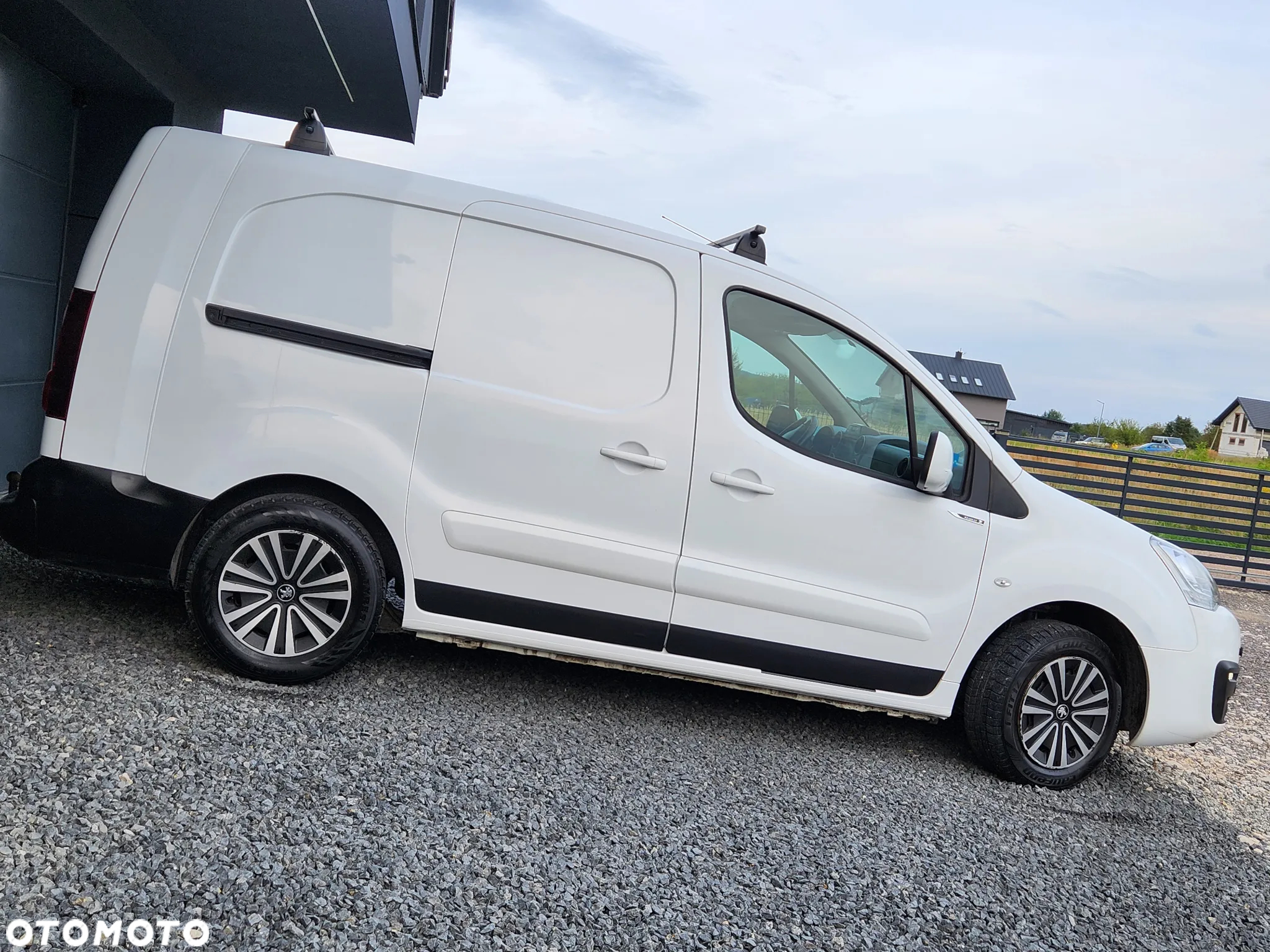 Peugeot Partner - 8