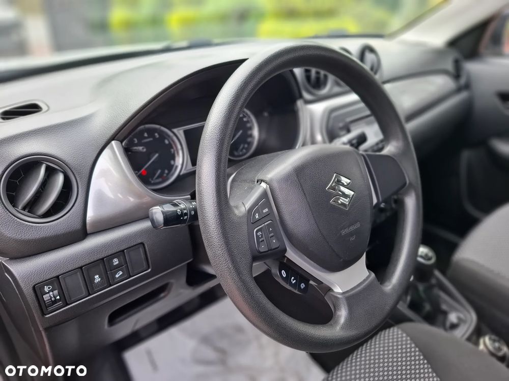 Suzuki Vitara 1.6 (4x4) Allgrip Comfort - 16