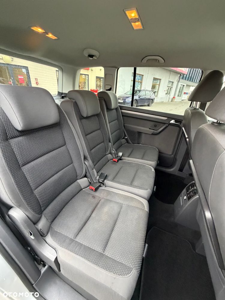 Volkswagen Touran 1.2 TSI Comfortline - 23