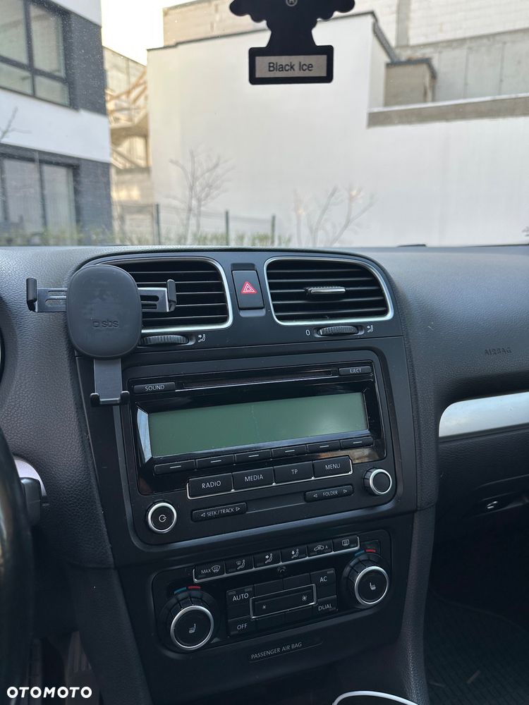 Volkswagen Golf 1.4 TSI Highline DSG - 9