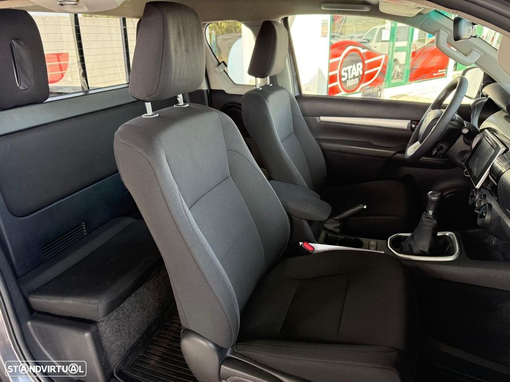 Toyota Hilux - 21