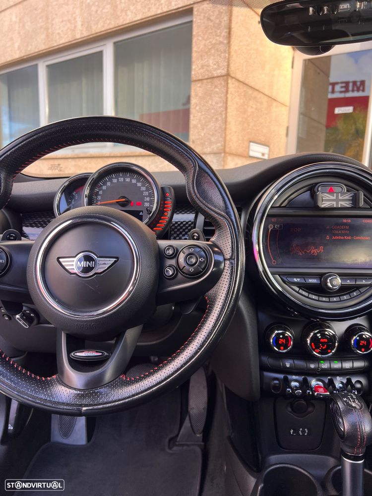 MINI 3 Portas Cooper SD Auto Desportiva - 12