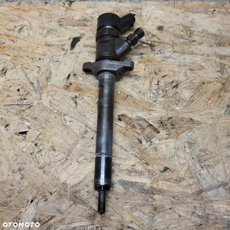 FORD FOCUS MK2 04-11r 1.6 TDCI WTRYSKI WTRYSKIWACZ 0445110259 - 1