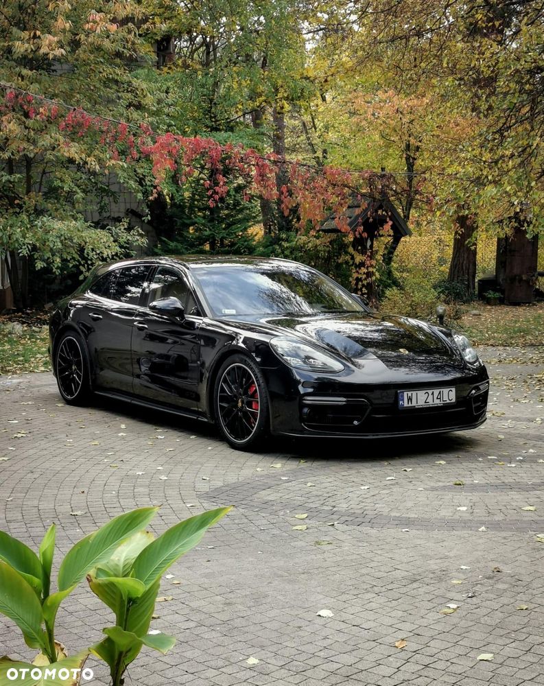 Porsche Panamera GTS - 1