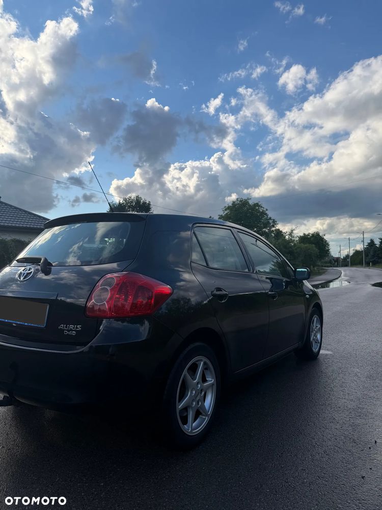Toyota Auris 2.0 D-4D Sol - 6