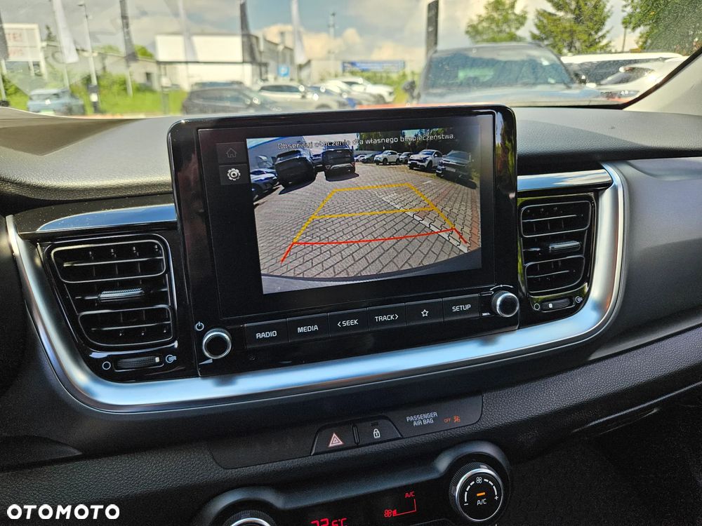Kia Stonic 1.0 T-GDI L - 22