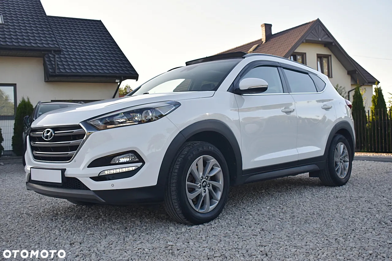 Hyundai Tucson 1.7 CRDI BlueDrive Style 2WD - 4