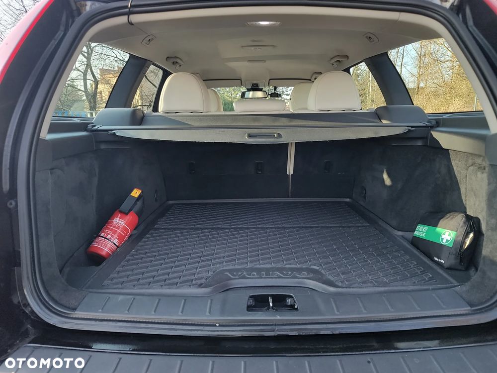 Volvo V50 DPF DRIVe Momentum - 15