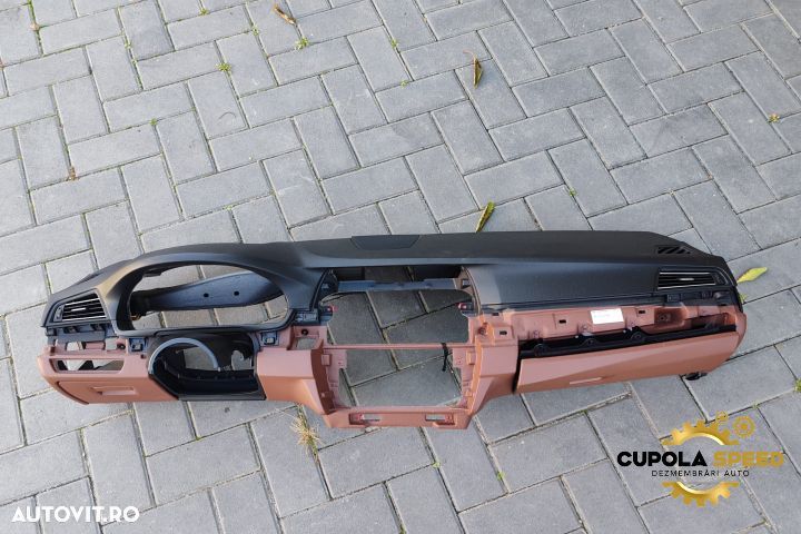 Plansa bord cu HUD (de europa) BMW Seria 5 F10 [2009 - 2013] - 1