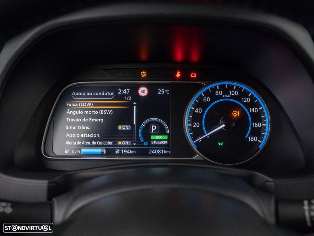 Nissan Leaf N-Connecta - 16