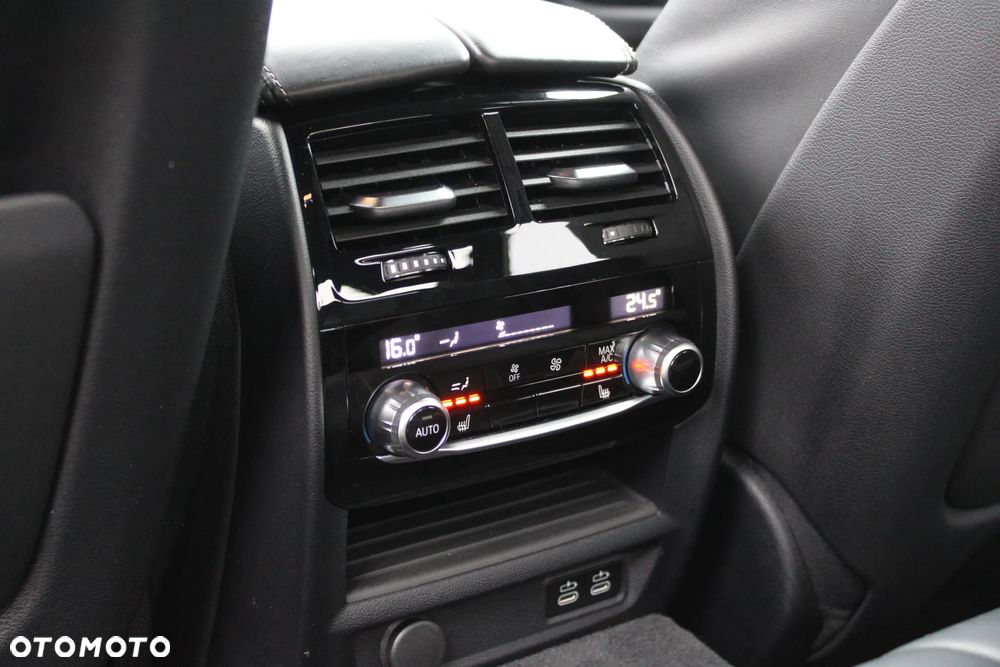 BMW Seria 5 540i xDrive mHEV M Sport sport - 18