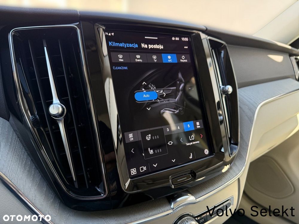 Volvo XC 60 - 24