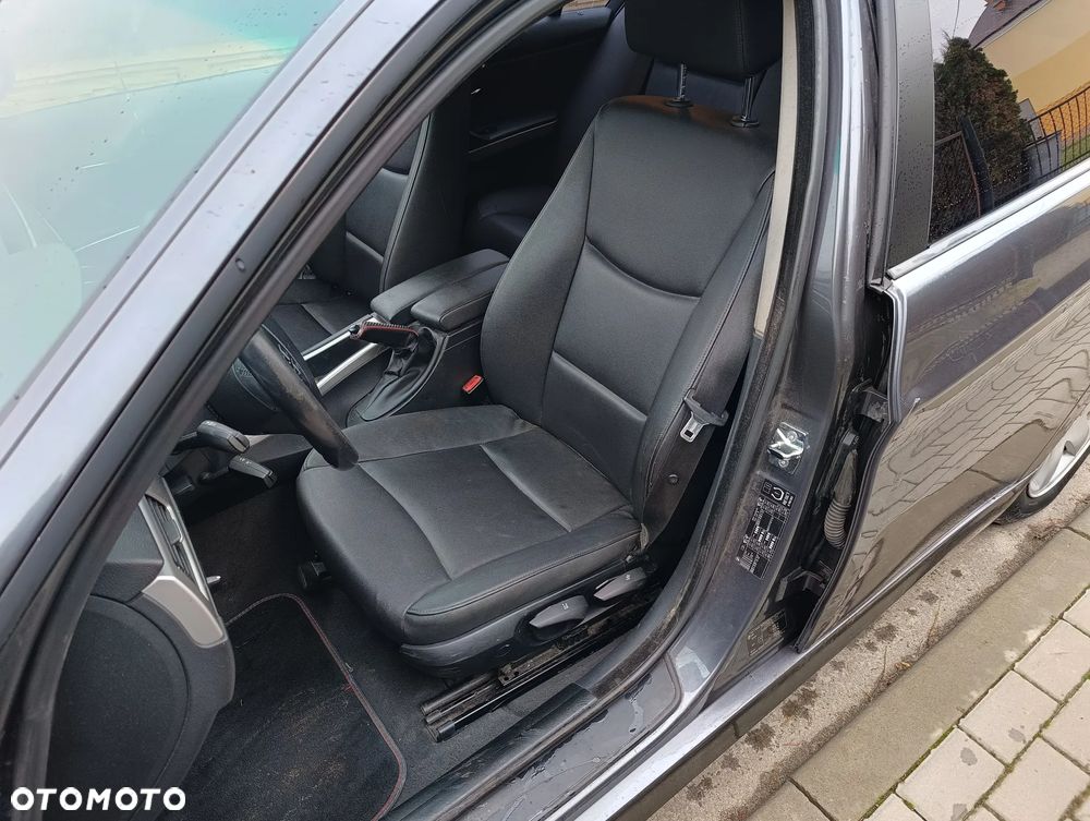 BMW Seria 3 320d DPF - 6