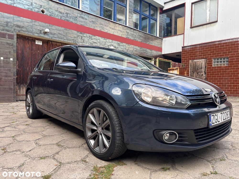 Volkswagen Golf 2.0 TDI Highline - 1