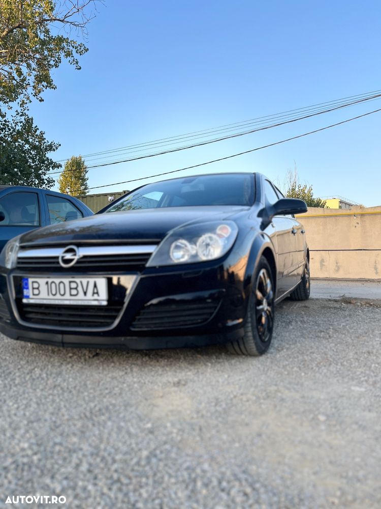 Opel Astra 1.9 CDTI Enjoy - 1