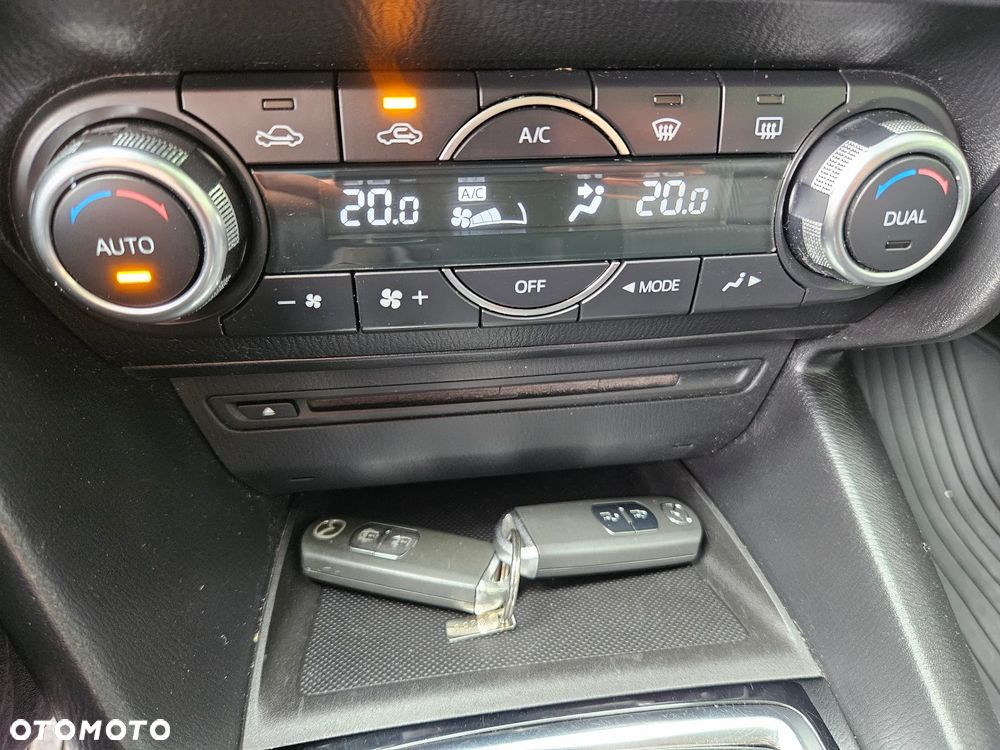 Mazda 3 SKYACTIV-G 120 Exclusive-Line - 26