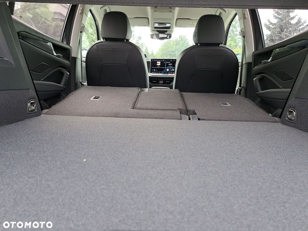 Volkswagen Tiguan - 22