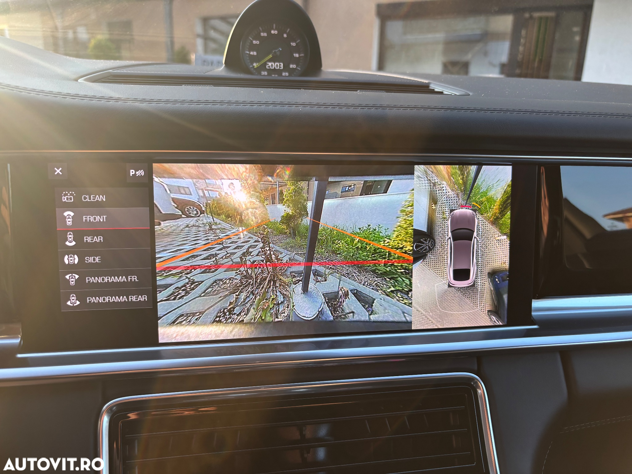 Porsche Panamera 4 E-Hybrid - 16