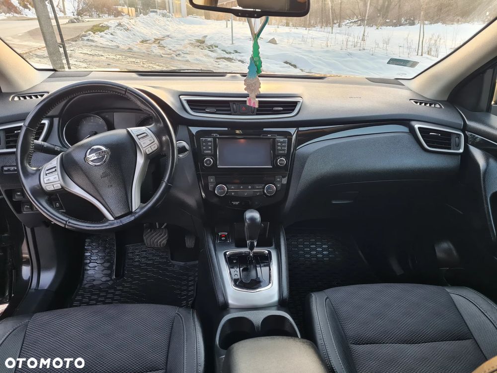 Nissan Qashqai 1.2 DIG-T Xtronic TEKNA - 9