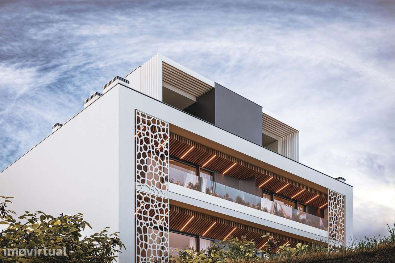 Apartamento T2, NOVO, c/ logradouro e garagem - Grande imagem: 3/25